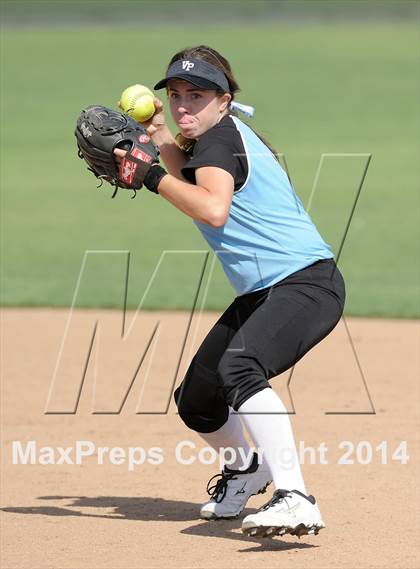 Thumbnail 3 in Brea Olinda @ Villa Park photogallery.