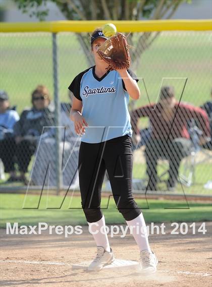 Thumbnail 3 in Brea Olinda @ Villa Park photogallery.