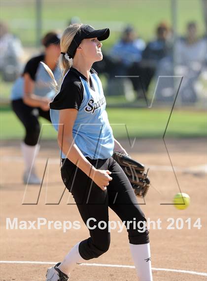 Thumbnail 1 in Brea Olinda @ Villa Park photogallery.