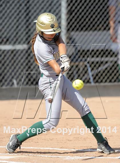 Thumbnail 3 in Brea Olinda @ Villa Park photogallery.