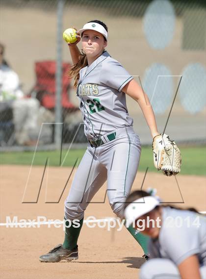 Thumbnail 3 in Brea Olinda @ Villa Park photogallery.