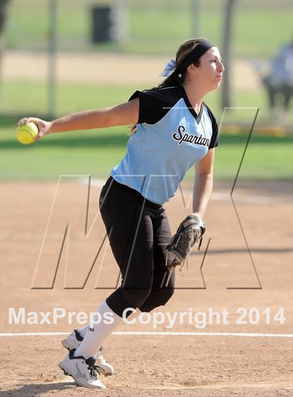 Thumbnail 3 in Brea Olinda @ Villa Park photogallery.