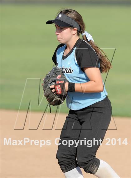 Thumbnail 3 in Brea Olinda @ Villa Park photogallery.