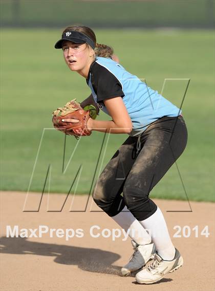 Thumbnail 3 in Brea Olinda @ Villa Park photogallery.