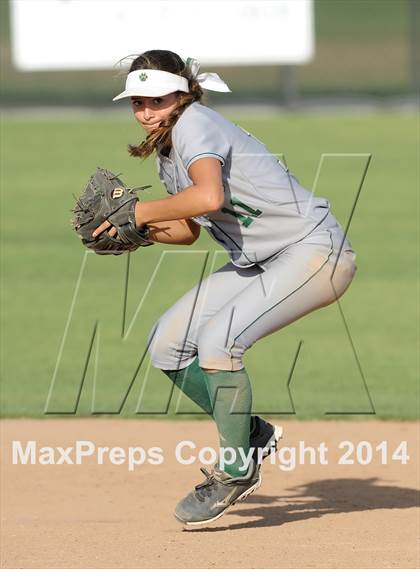Thumbnail 1 in Brea Olinda @ Villa Park photogallery.