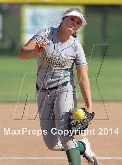 Thumbnail 3 in Brea Olinda @ Villa Park photogallery.