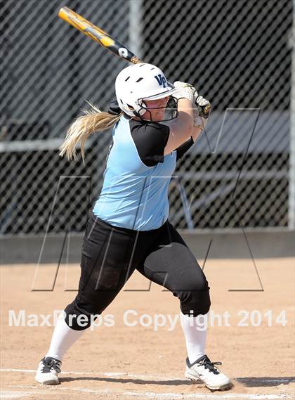 Thumbnail 3 in Brea Olinda @ Villa Park photogallery.