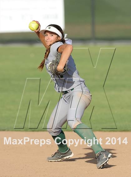Thumbnail 2 in Brea Olinda @ Villa Park photogallery.