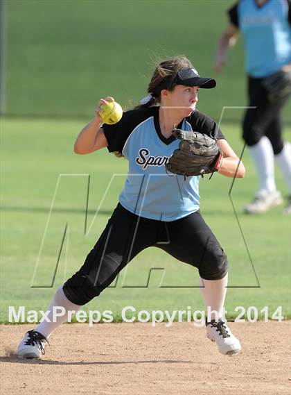 Thumbnail 3 in Brea Olinda @ Villa Park photogallery.