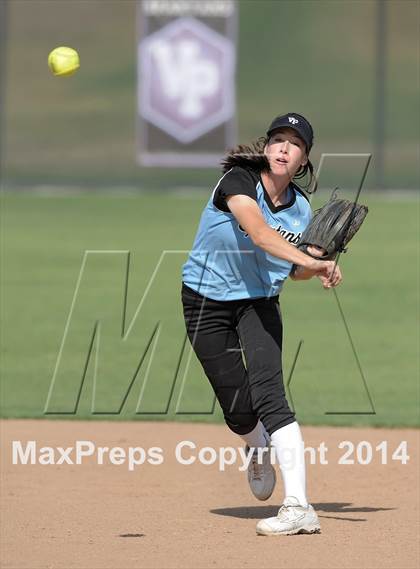 Thumbnail 1 in Brea Olinda @ Villa Park photogallery.