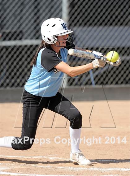 Thumbnail 2 in Brea Olinda @ Villa Park photogallery.