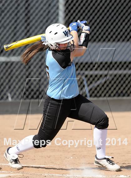 Thumbnail 1 in Brea Olinda @ Villa Park photogallery.