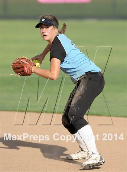 Thumbnail 1 in Brea Olinda @ Villa Park photogallery.