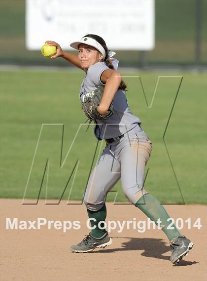 Thumbnail 1 in Brea Olinda @ Villa Park photogallery.