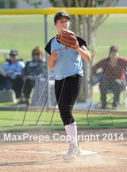 Thumbnail 1 in Brea Olinda @ Villa Park photogallery.