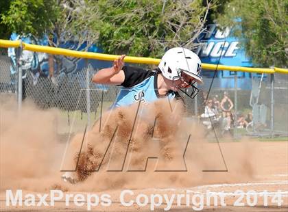 Thumbnail 3 in Brea Olinda @ Villa Park photogallery.