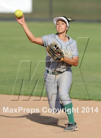 Thumbnail 3 in Brea Olinda @ Villa Park photogallery.