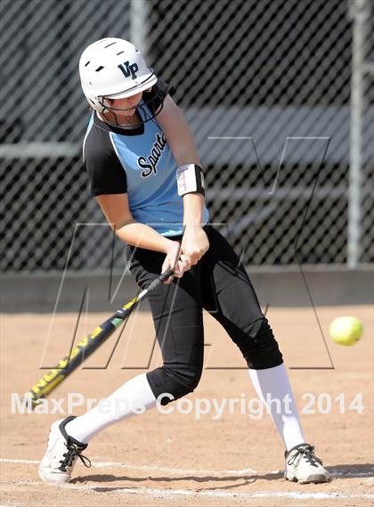 Thumbnail 1 in Brea Olinda @ Villa Park photogallery.