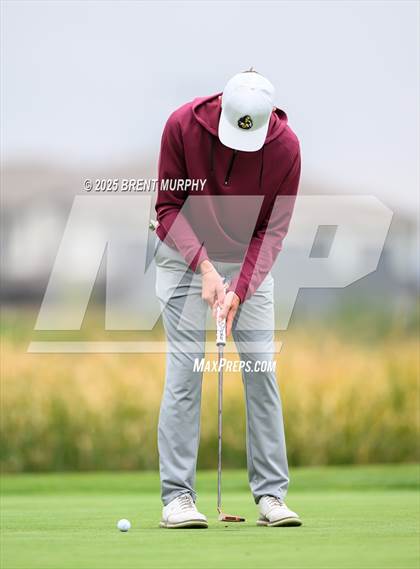 Thumbnail 1 in CHSAA 4A Finals - Day 2 photogallery.
