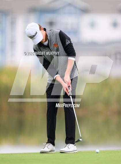 Thumbnail 2 in CHSAA 4A Finals - Day 2 photogallery.