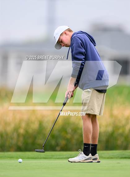 Thumbnail 3 in CHSAA 4A Finals - Day 2 photogallery.