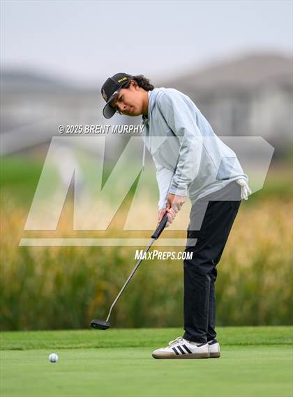 Thumbnail 3 in CHSAA 4A Finals - Day 2 photogallery.