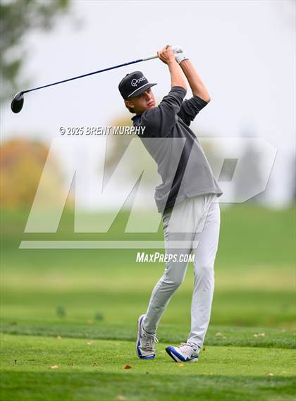 Thumbnail 2 in CHSAA 4A Finals - Day 2 photogallery.
