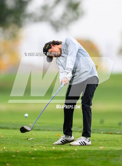 Thumbnail 2 in CHSAA 4A Finals - Day 2 photogallery.