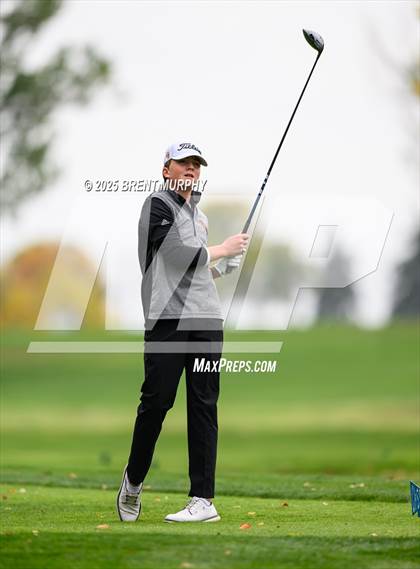 Thumbnail 2 in CHSAA 4A Finals - Day 2 photogallery.