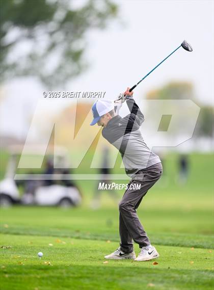 Thumbnail 1 in CHSAA 4A Finals - Day 2 photogallery.
