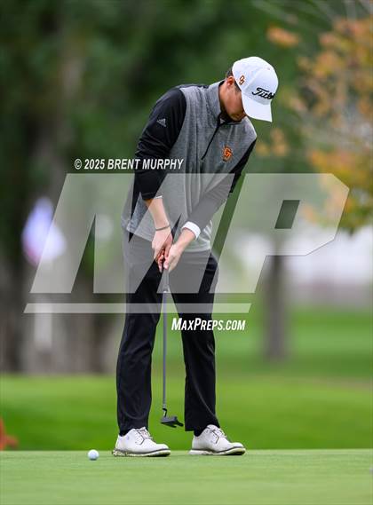 Thumbnail 1 in CHSAA 4A Finals - Day 2 photogallery.