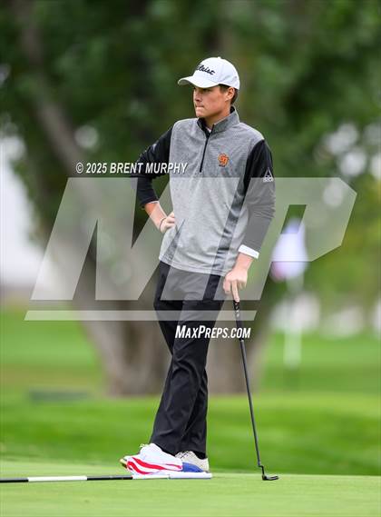 Thumbnail 1 in CHSAA 4A Finals - Day 2 photogallery.
