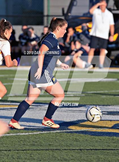 Thumbnail 2 in Sullivan Central @ Seymour  (R1AA Semifinal) photogallery.