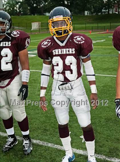 Thumbnail 1 in Shrine Chowder Bowl All-Star Classic (Central vs West) photogallery.