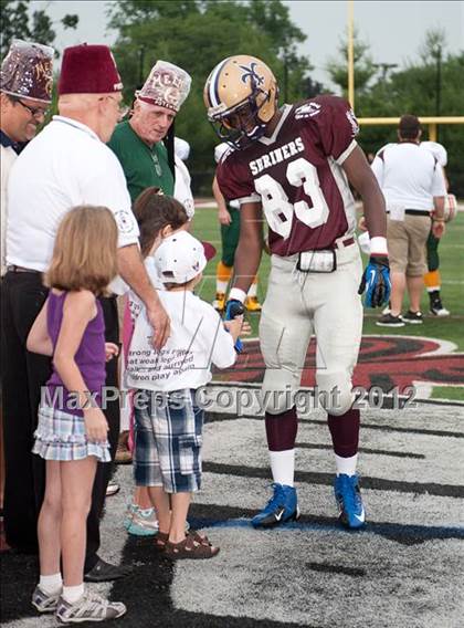 Thumbnail 3 in Shrine Chowder Bowl All-Star Classic (Central vs West) photogallery.
