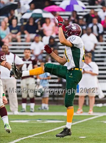 Thumbnail 2 in Shrine Chowder Bowl All-Star Classic (Central vs West) photogallery.