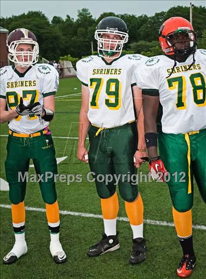 Thumbnail 1 in Shrine Chowder Bowl All-Star Classic (Central vs West) photogallery.