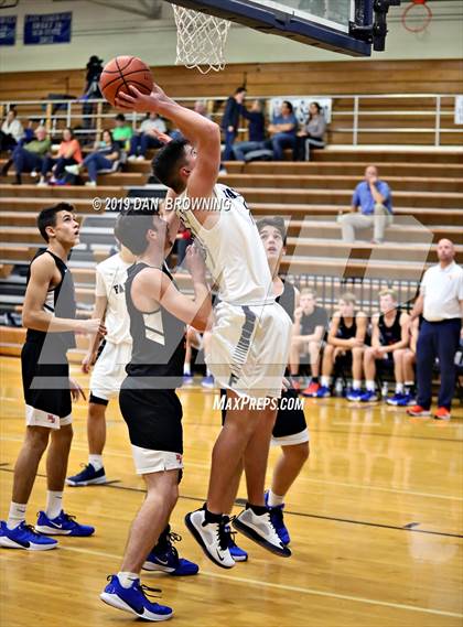 Thumbnail 1 in William Blount @ Farragut photogallery.