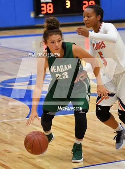 Thumbnail 2 in Reagan [Ronald] vs Brandeis photogallery.