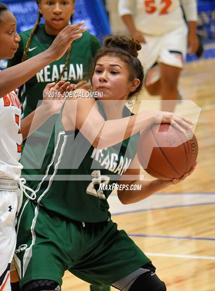 Thumbnail 1 in Reagan [Ronald] vs Brandeis photogallery.