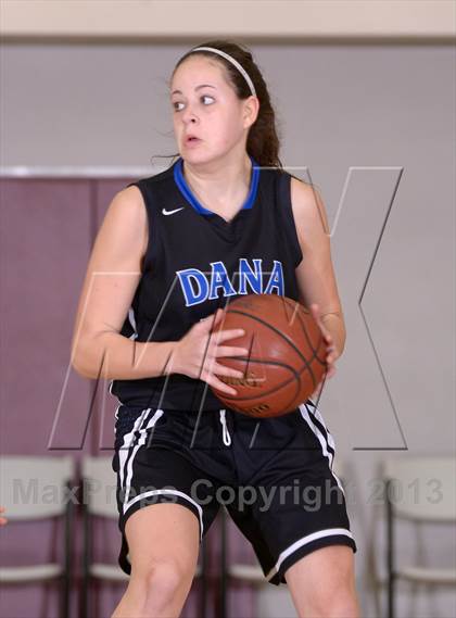Thumbnail 1 in Downey vs. Dana Hills (MaxPreps Holiday Classic) photogallery.