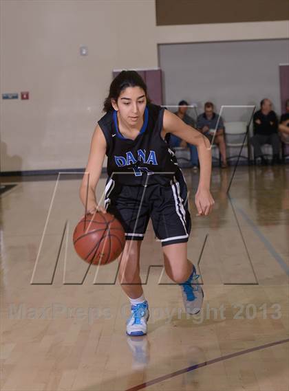 Thumbnail 1 in Downey vs. Dana Hills (MaxPreps Holiday Classic) photogallery.