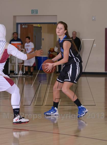 Thumbnail 3 in Downey vs. Dana Hills (MaxPreps Holiday Classic) photogallery.