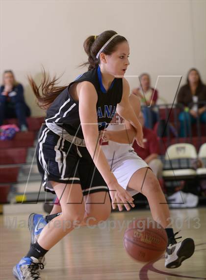 Thumbnail 1 in Downey vs. Dana Hills (MaxPreps Holiday Classic) photogallery.