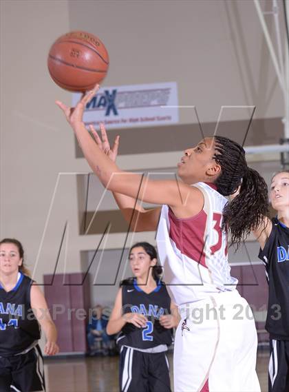Thumbnail 1 in Downey vs. Dana Hills (MaxPreps Holiday Classic) photogallery.