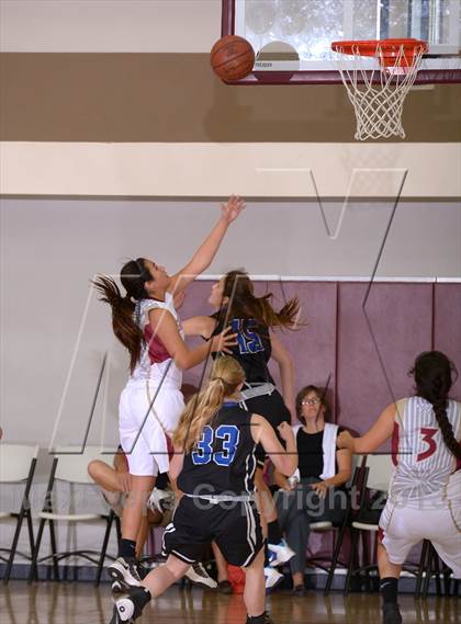Thumbnail 1 in Downey vs. Dana Hills (MaxPreps Holiday Classic) photogallery.