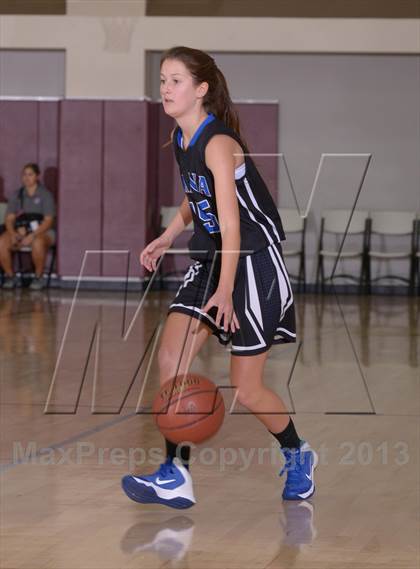 Thumbnail 1 in Downey vs. Dana Hills (MaxPreps Holiday Classic) photogallery.