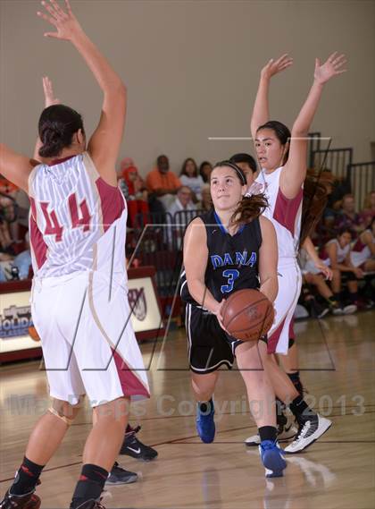 Thumbnail 1 in Downey vs. Dana Hills (MaxPreps Holiday Classic) photogallery.