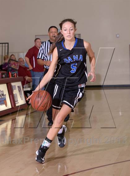 Thumbnail 1 in Downey vs. Dana Hills (MaxPreps Holiday Classic) photogallery.