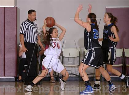 Thumbnail 2 in Downey vs. Dana Hills (MaxPreps Holiday Classic) photogallery.